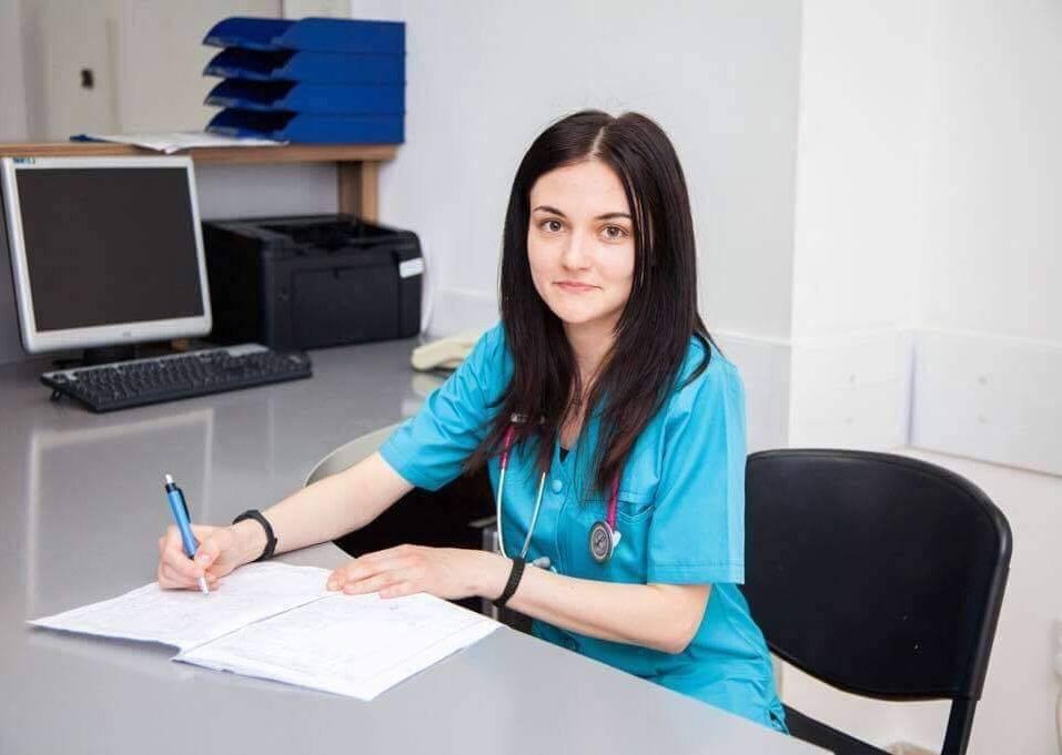 dr. Georgiana Mănăilă, medic gastroenterolog.
