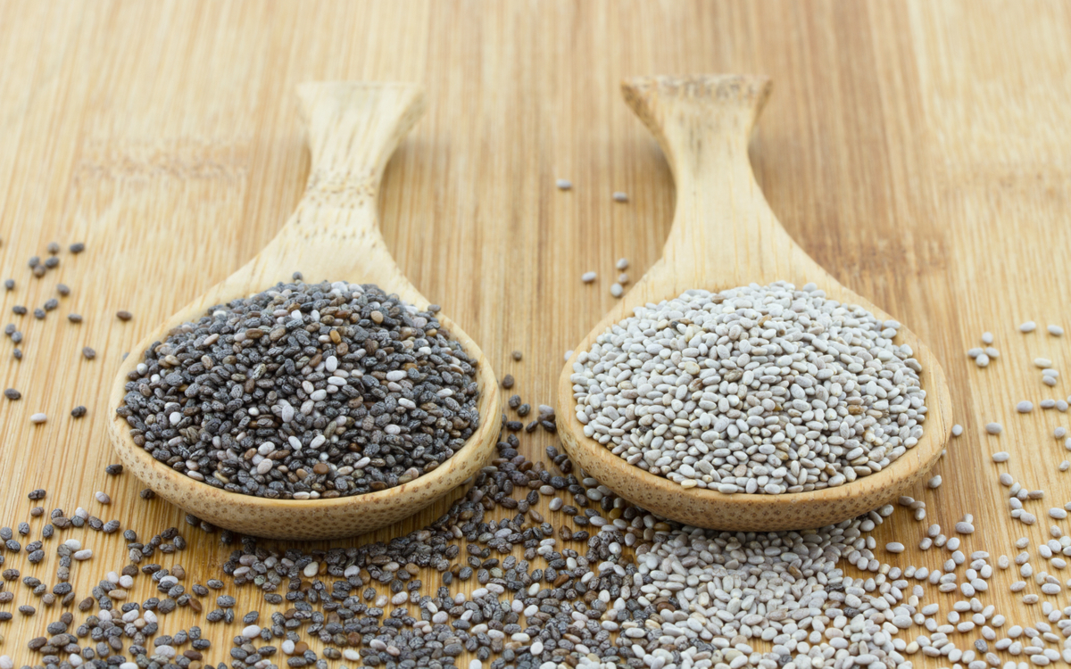seminte-de-chia-beneficii-contraindicatii-si-retete-simple chia alba vs chia neagra