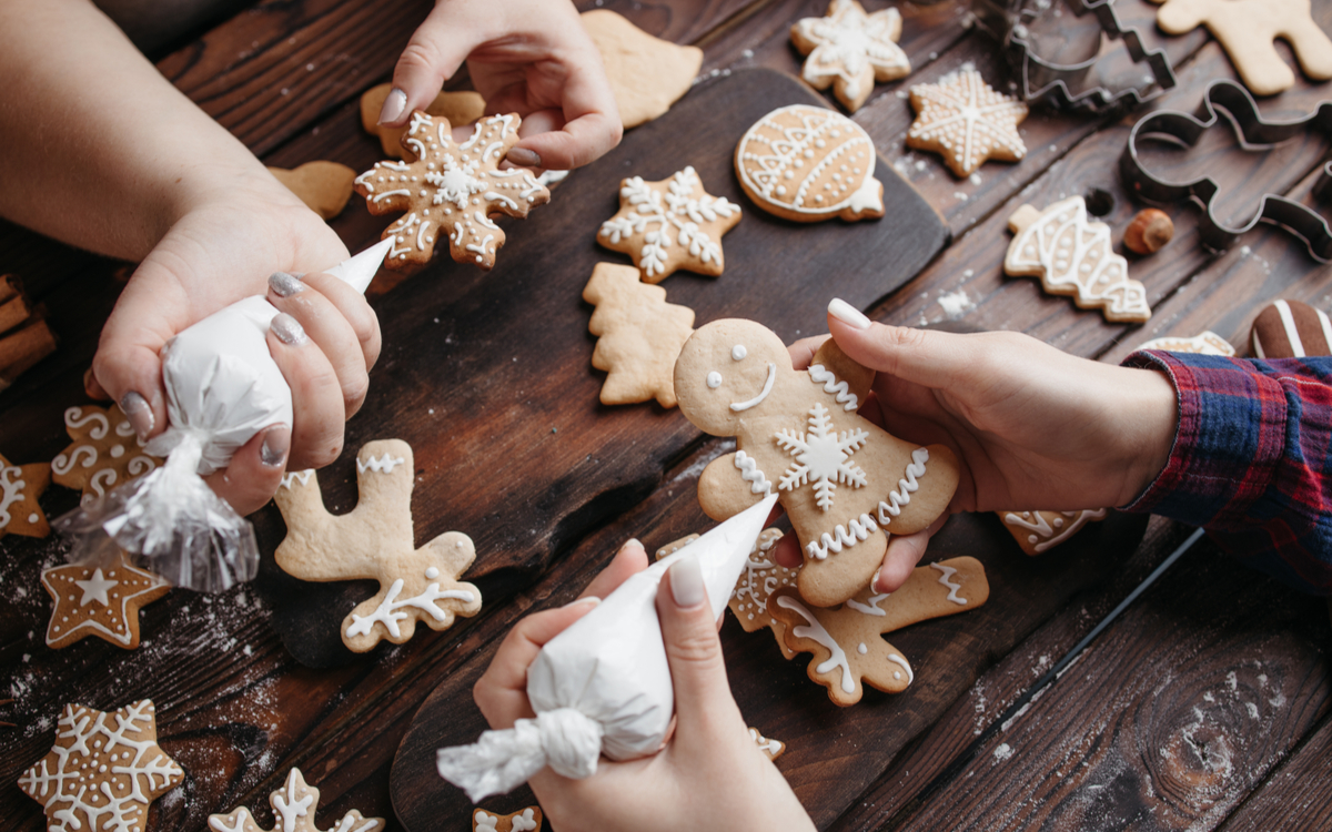 biscuiți de crăciun gingerbread