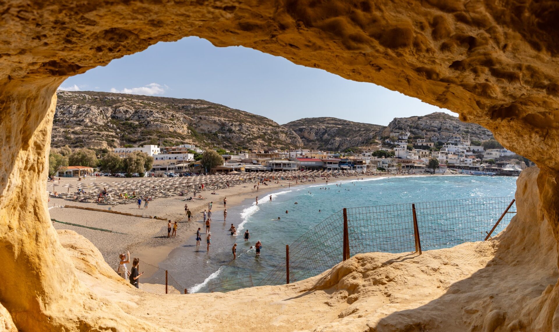 Plaja Matala, Creta, în luna octombrie