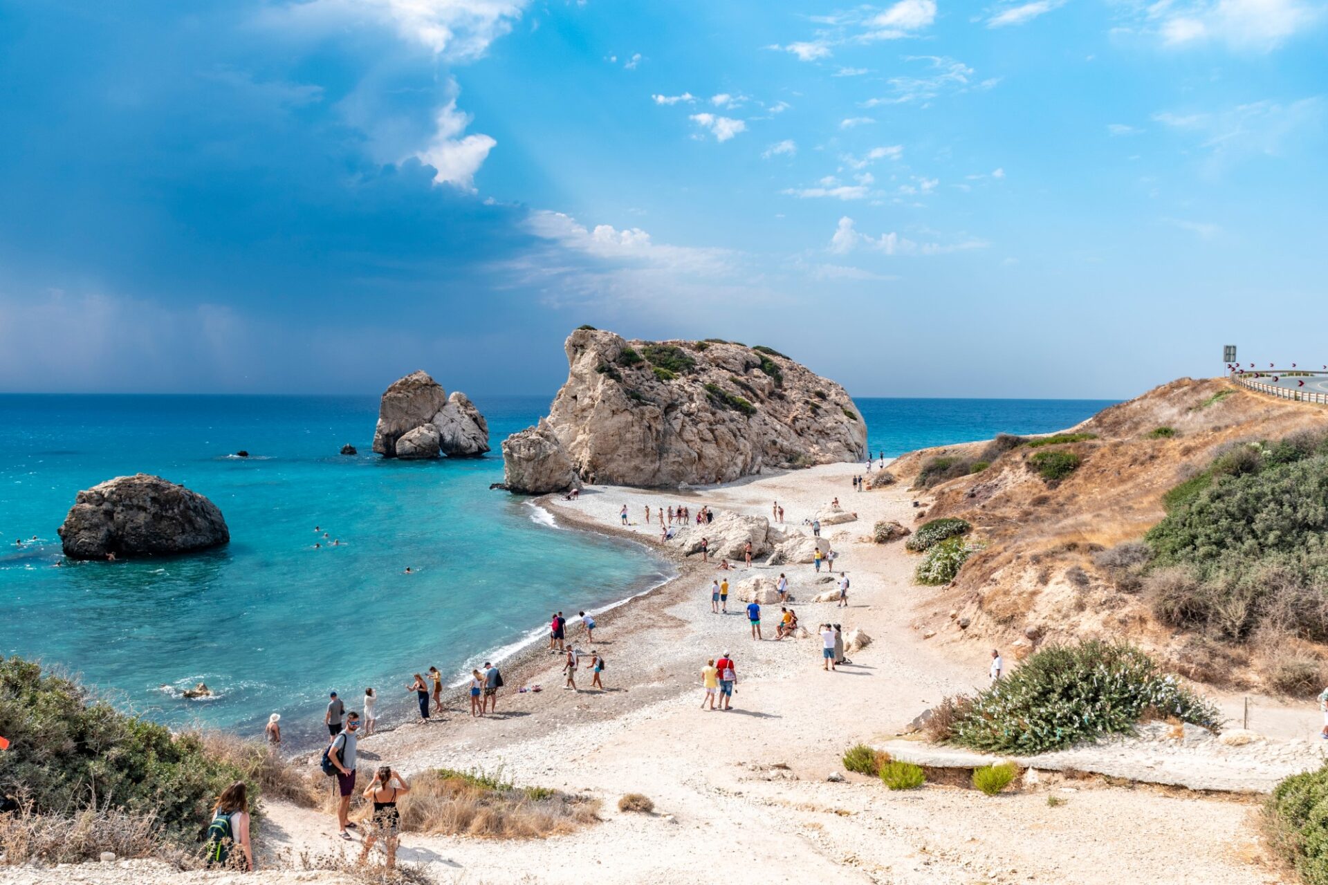 Plaja de lângă Piatra Afroditei (Petra tou Romiou), Paphos, Cipru